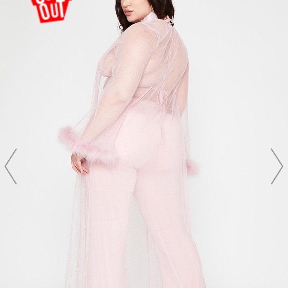 ****looking to buy*** top&bottoms - Picture 2 of 2